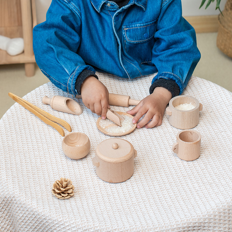 Montessori Zintuiglijke Enligh - Kitchen Appliances Set recensie en prijs